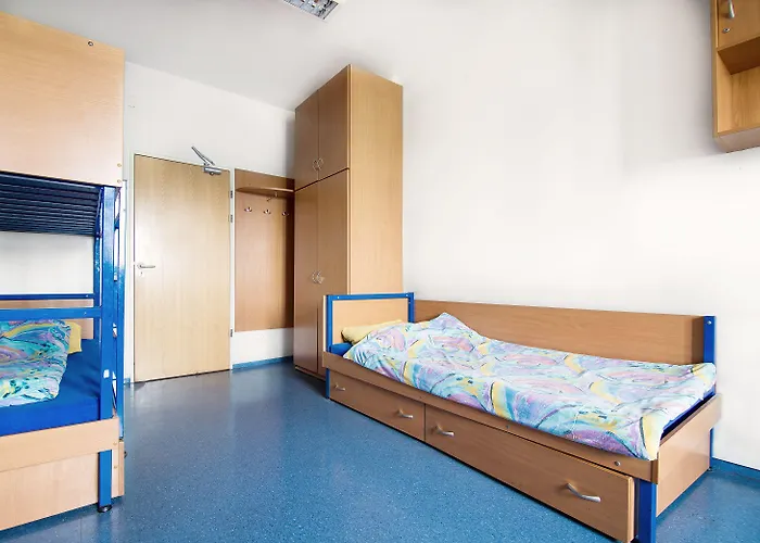 Dizzy Daisy Hostel Riviera Warszawa